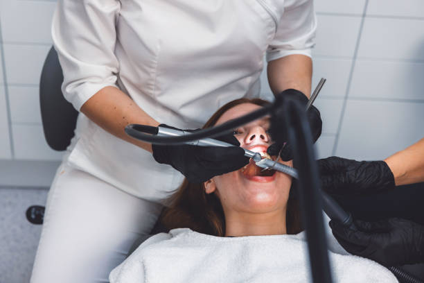 Best Urgent Tooth Repair  in Monfort Heights, OH